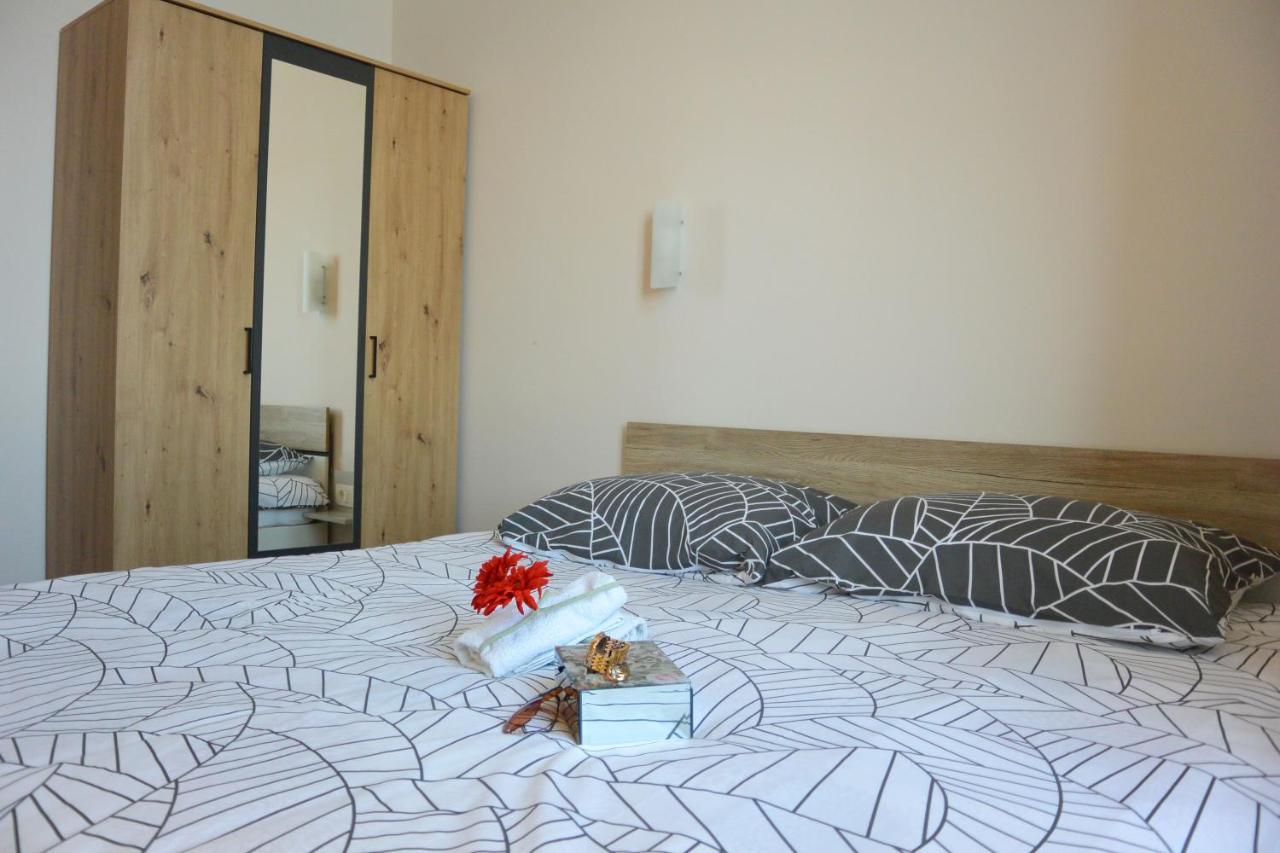 Center Vibes Lux Apartment Rijeka Luaran gambar