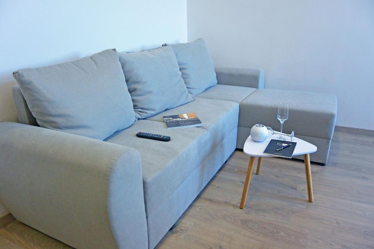 Center Vibes Lux Apartment Rijeka Luaran gambar