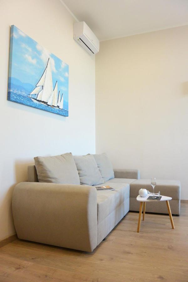 Center Vibes Lux Apartment Rijeka Luaran gambar