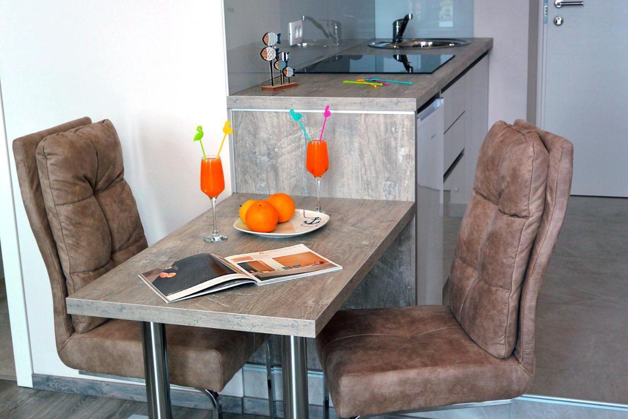 Center Vibes Lux Apartment Rijeka Luaran gambar